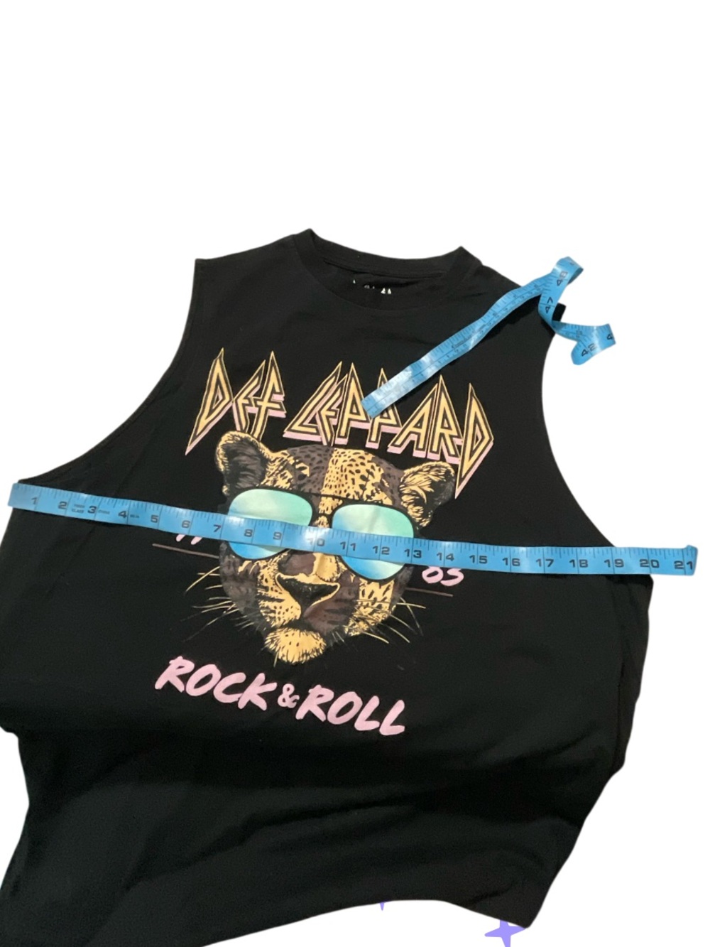 Def Leppard - Picture 3 of 5
